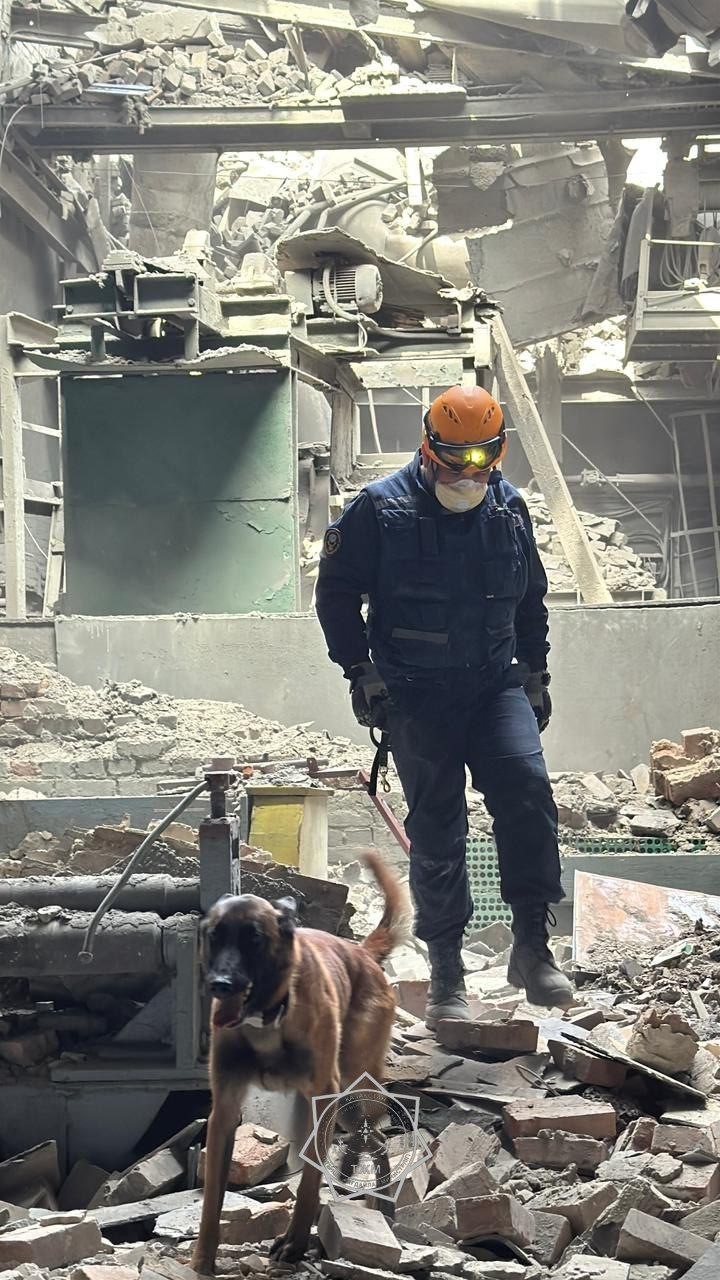 kazakistanda cinko fabrikasinda patlama 2 olu 5 yarali 1 cWqfksF2