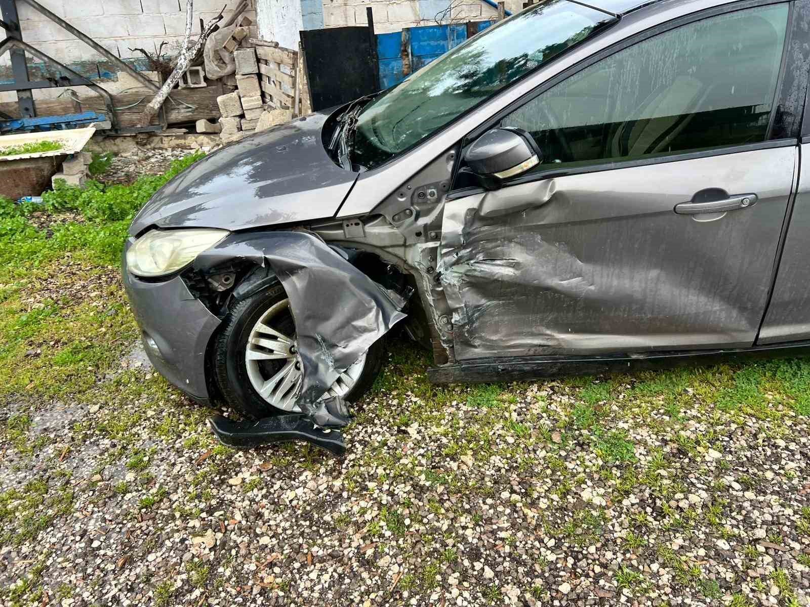 kazalarin eksik olmadigi yola muhtar ve yarali vatandas cozum istedi 2
