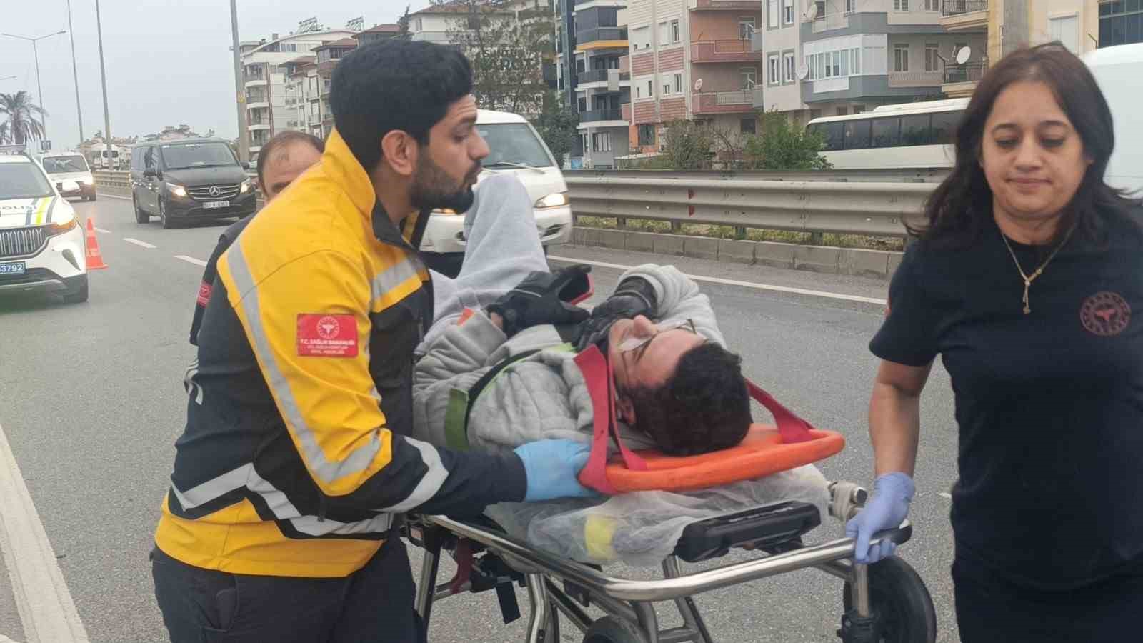 Kazanın ardından şoka girince hastaneye kadar "Ben nasıl kaza yaptım" diye sordu 5 kazanin ardindan soka girince hastaneye kadar ben nasil kaza yaptim diye sordu 1 4nrkuQMc
