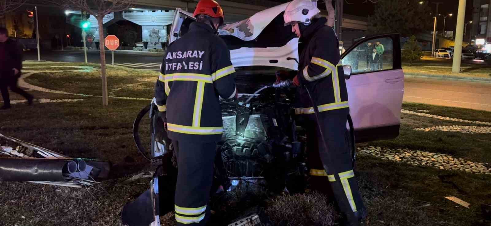 kazaya karisan aracta yangin panigi 3 2adUOlXP