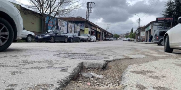 kazazede-suruculere-mujde-sorumlular-bozuk-yol-tazminati-odeyecek-a3MjIuLS.jpg