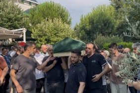 kazazedelere-yardim-etmek-isterken-akima-kapilarak-olen-genc-topraga-verildi-PNsnXO8E.jpg