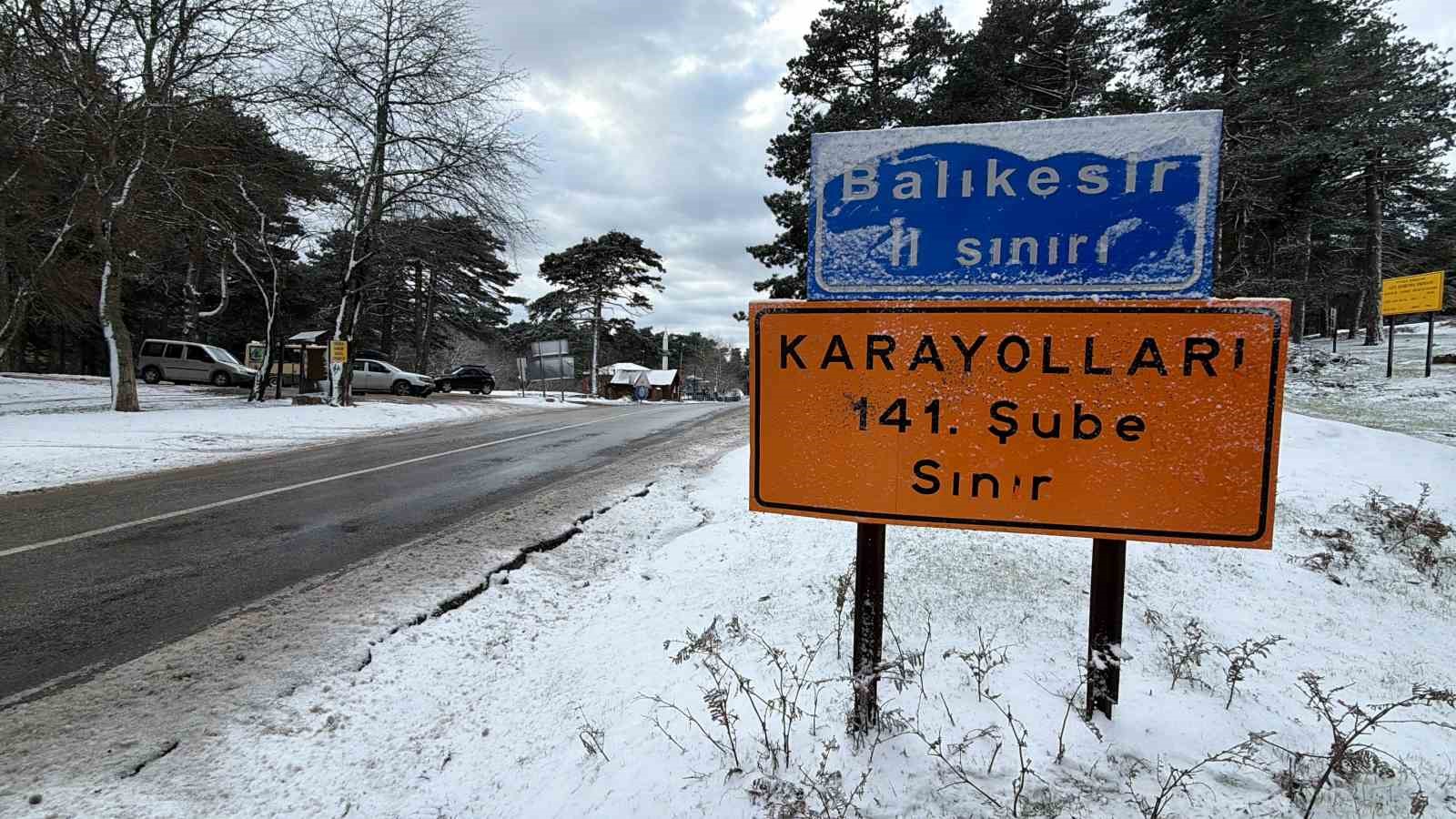 kazdaglarina beklenen kar geldi yuksek kesimler beyaza burundu 2 f3VwQy14