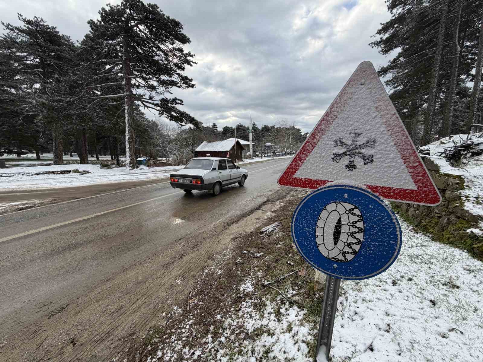 kazdaglarina beklenen kar geldi yuksek kesimler beyaza burundu 6