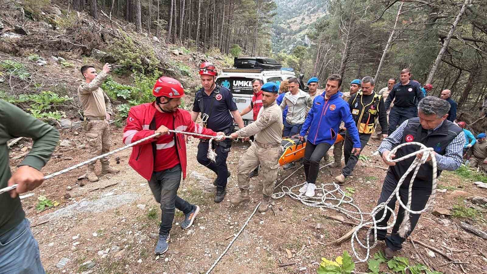 kazdaglarinda 100 kisilik personelle zorlu kurtarma operasyonu 2 npWE3JF1