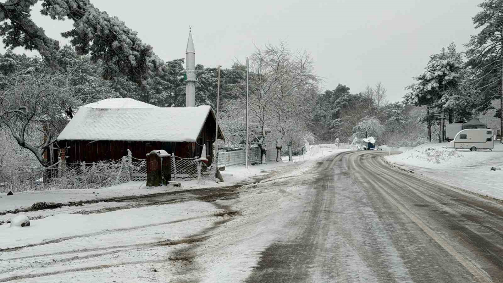 kazdaglarinda kar yagisi etkili oluyor 5 c3TpyfZY