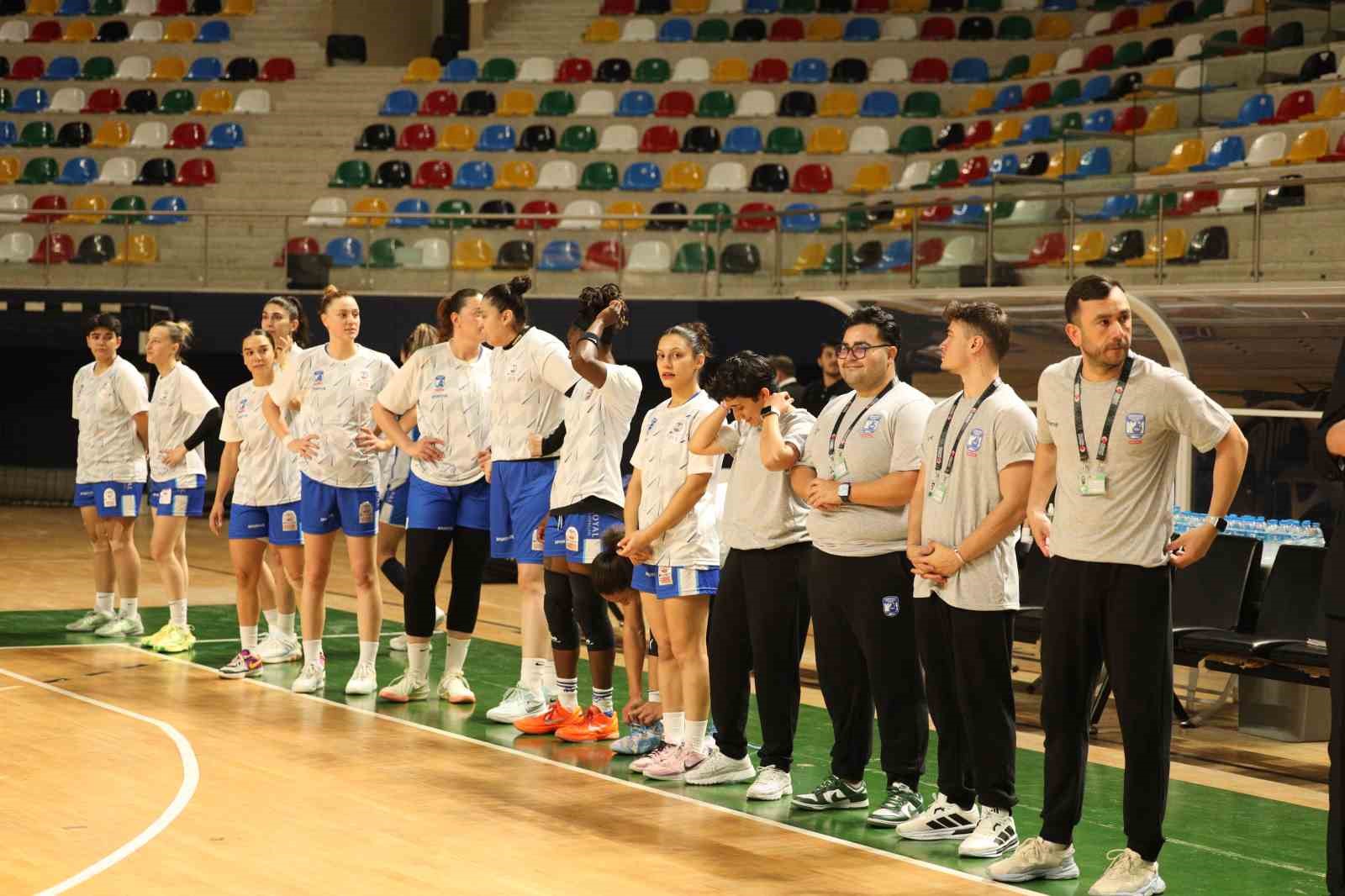 KBSL: Kocaeli Kadın Basketbol: 70 - Dardanel Çanakkale Belediyespor: 67 20 kbsl kocaeli kadin basketbol 70 dardanel canakkale belediyespor 67 16 SCpUhXD9