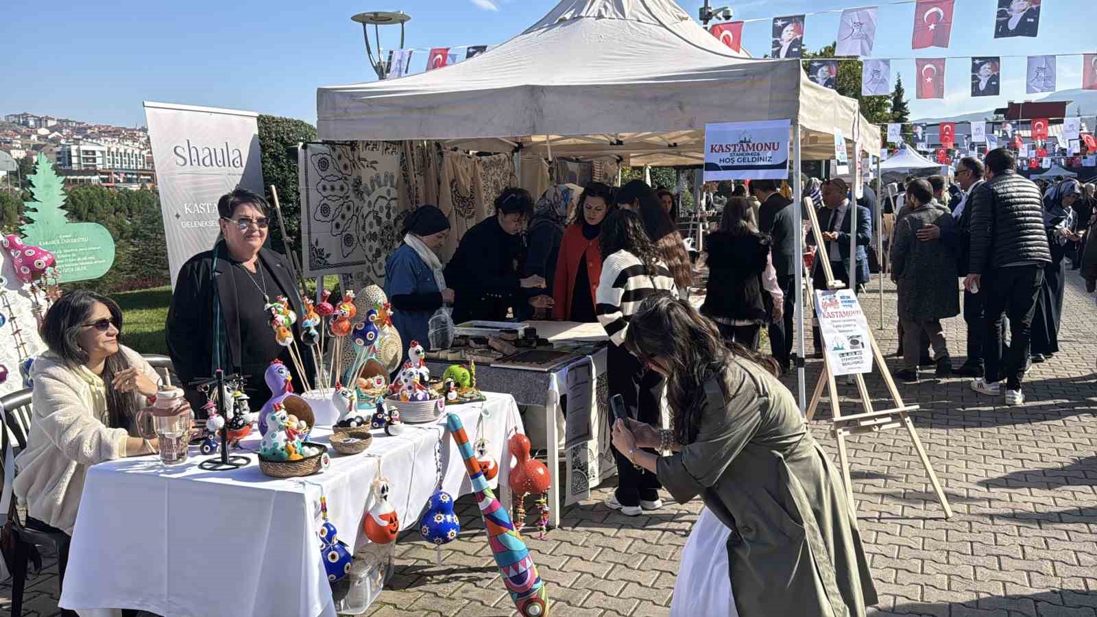 kbude 81 ilin kulturlerini tanitan 2 kbufest basladi 2 BAJnhemO