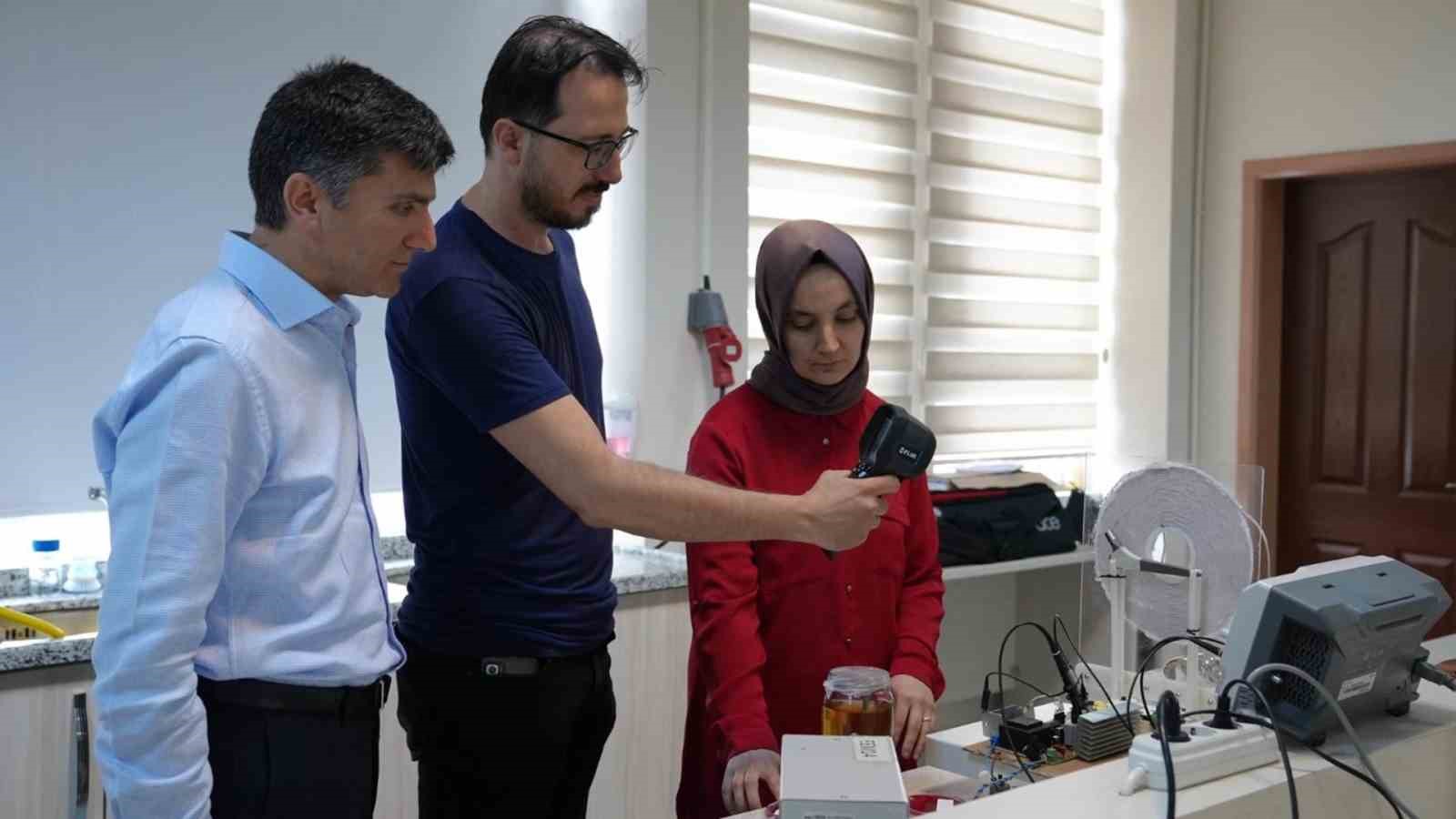 kbuden implant enfeksiyonlarina karsi yenilikci yontem 0 EiQXzkCA