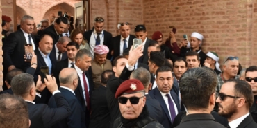 kdp-lideri-mesut-barzani-cizrede-tarihi-mekanlari-gezdi-BiMIpq7D.jpg