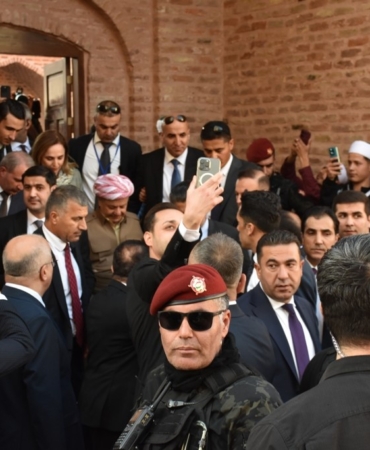 kdp-lideri-mesut-barzani-cizrede-tarihi-mekanlari-gezdi-BiMIpq7D.jpg