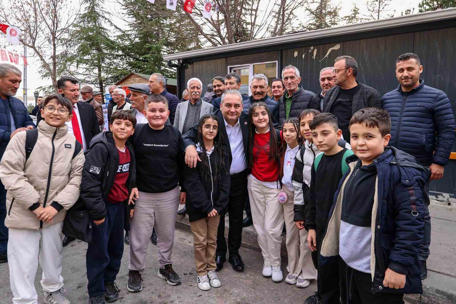 kecioren belediye baskani ozarslan ozel halk otobusu soforlerinin taleplerini dinledi 3 EBpZMn8Q