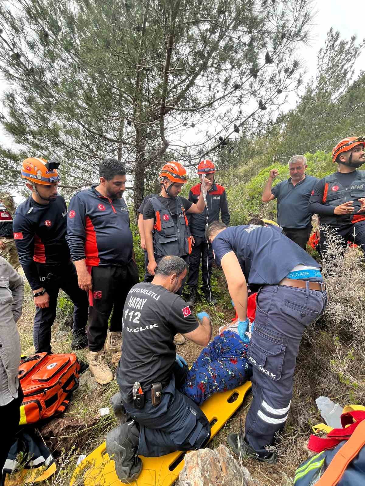 kekik toplarken ucurumdan yuvarlanan yasli kadin 4 saatlik calismayla kurtarildi 2 by7piuQQ