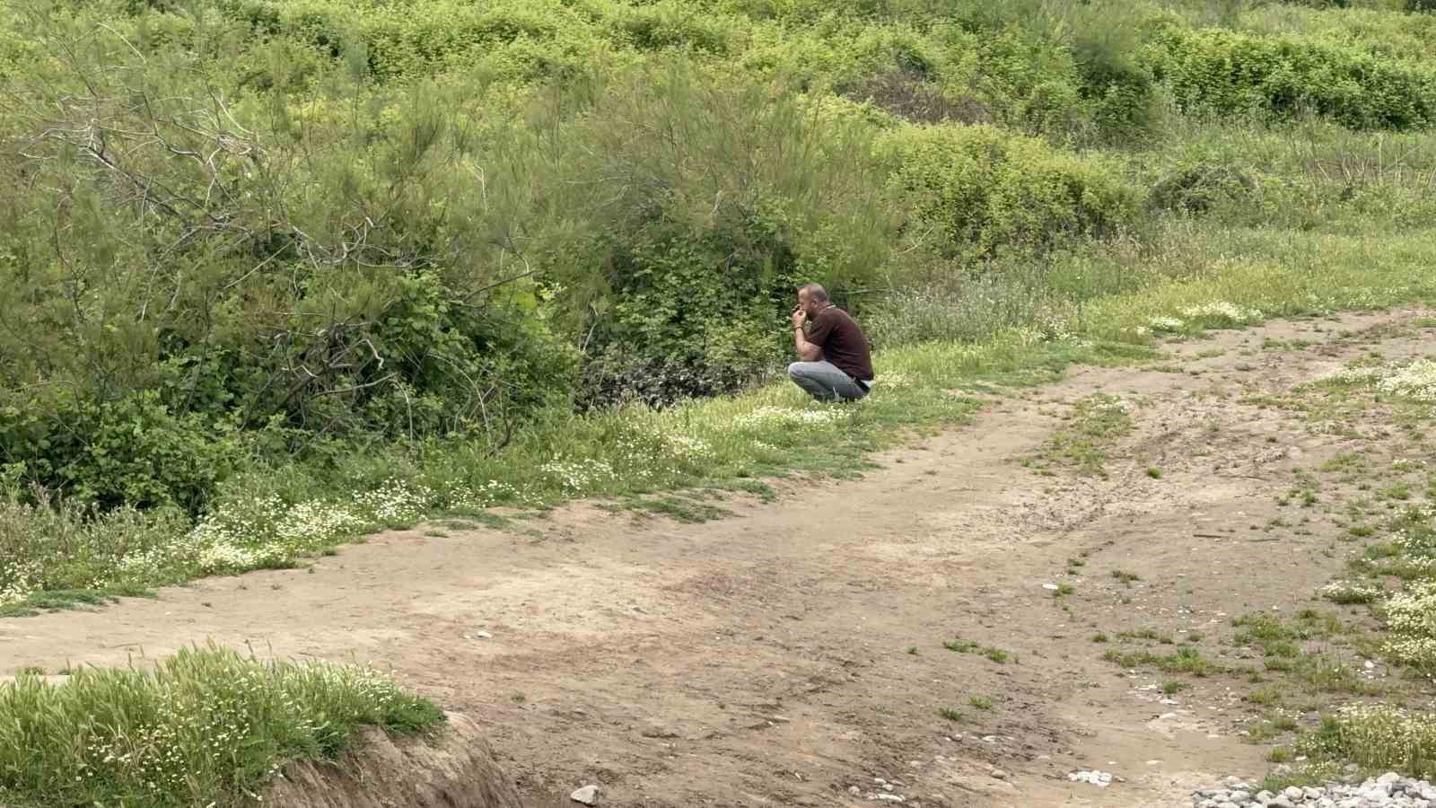 kelkit cayi kiyisinda umutlu bekleyis suruyor 5 kZ8Q5E4U