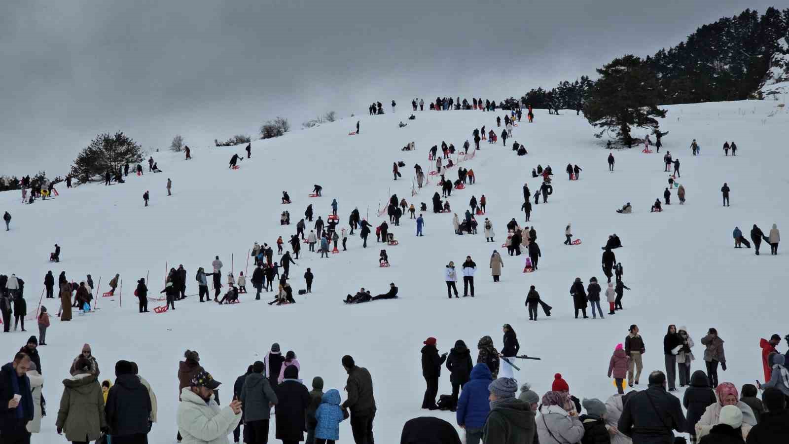 keltepe kayak festivali renkli goruntulere sahne oldu 3