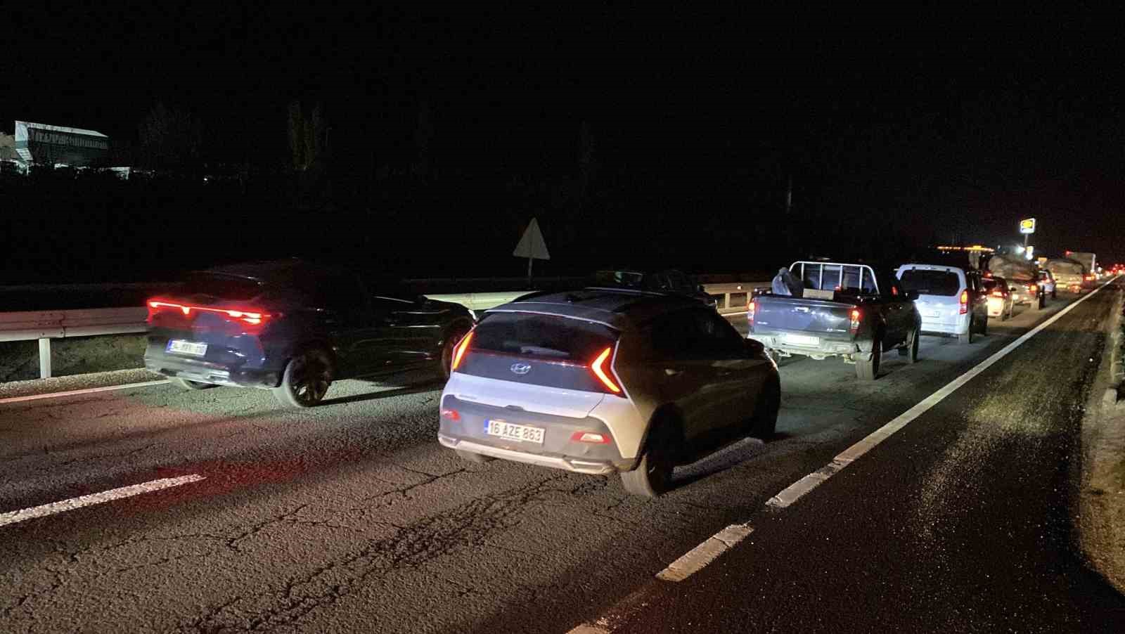 kemikli rampalarinda trafik durma noktasina geldi 1 VjssR1D8