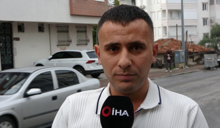 kendi-acisini-unutup-aractaki-cocugu-dusundu-sebebi-kucuk-yasta-kaybettigi-ikiz-kardesi-cikti-yHWksCCi.jpg