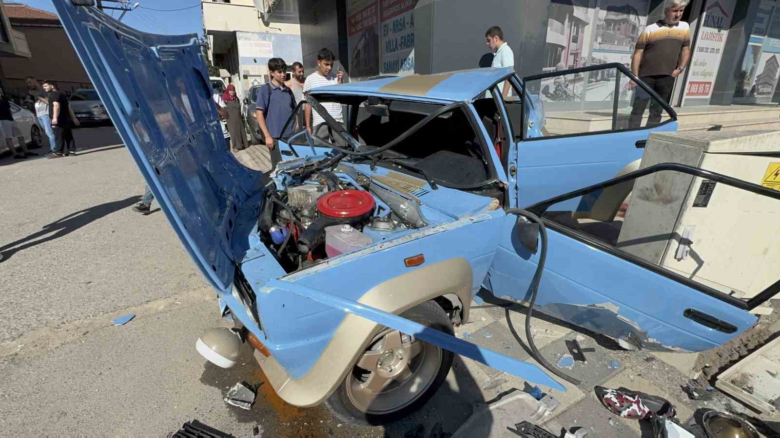 Kendi topladığı araçla yaptığı kazada hayatını kaybetti 6 kendi topladigi aracla yaptigi kazada hayatini kaybetti 2 hkZBZ3gE