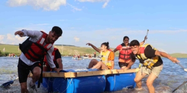 kendi-yaptiklari-salla-kiyasiya-yaristilar-vVKF24AT.jpg