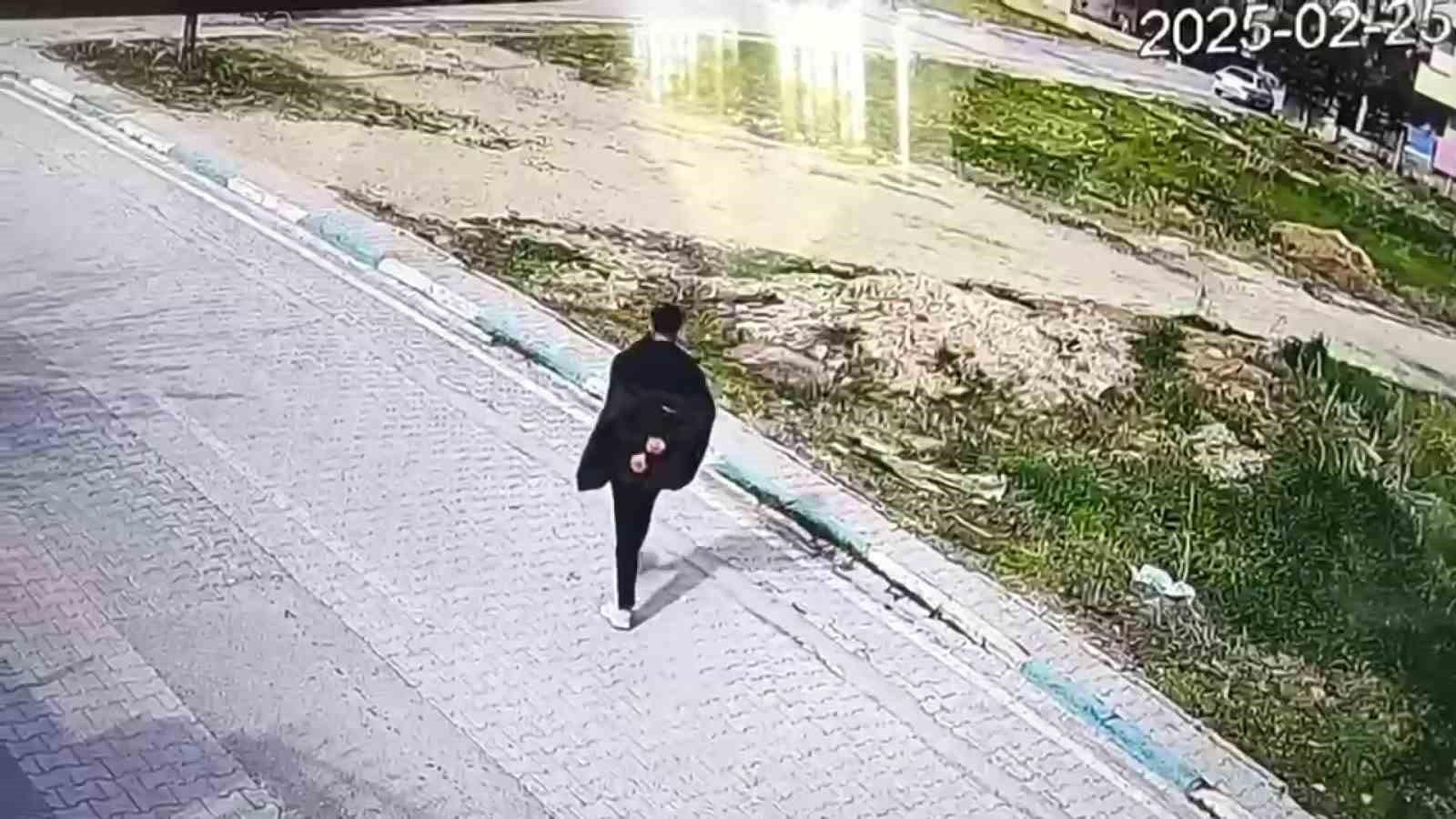 kendilerini hakim savci ve polis olarak tanitip milyonluk vurgun yapan sebeke cokertildi 3 rOfsgD91