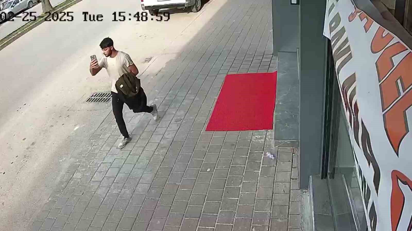 kendilerini hakim savci ve polis olarak tanitip milyonluk vurgun yapan sebeke cokertildi 4 knpeClMa