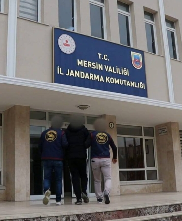 kendilerini-mit-gorevlisi-tanitan-telefon-dolandiricilari-jandarma-ekiplerince-yakalandi-Hljw9xG6.jpg