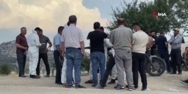kene-isirmasi-sonucu-hayatini-kaybeden-kadin-defnedildi-4Kj9lgqE.jpg