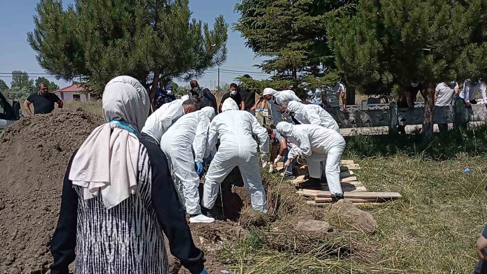 kene tutunmasi sonucu olen dursun almamis kkka tedbirleri alinarak defnedildi 0 8J2ba1Yb