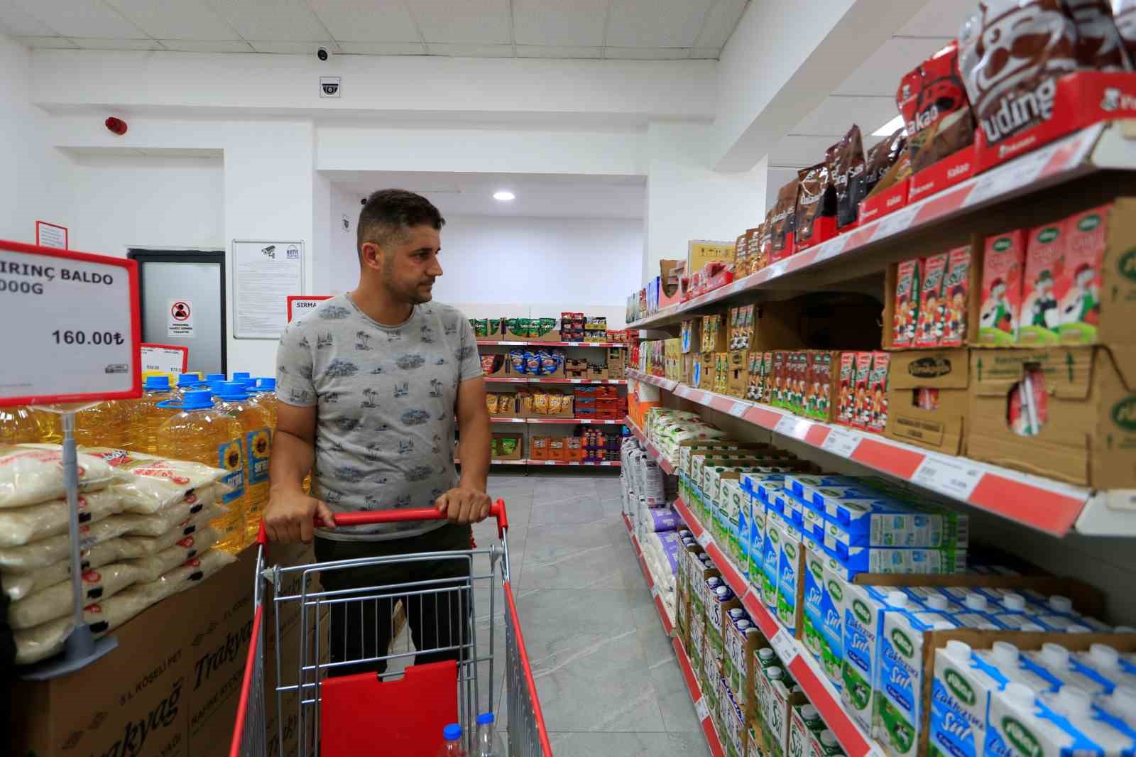 kepez kent market dusuk fiyatlari ile ev ekonomisine katki sagliyor 1 aiSHwc71
