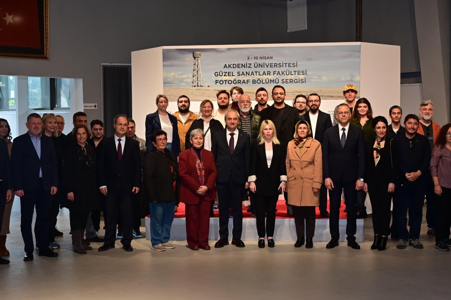 kepezde akdeniz universitesi mezunu genc sanatcilarin objektifinden hayat sergisi 1 1PVvqhOp