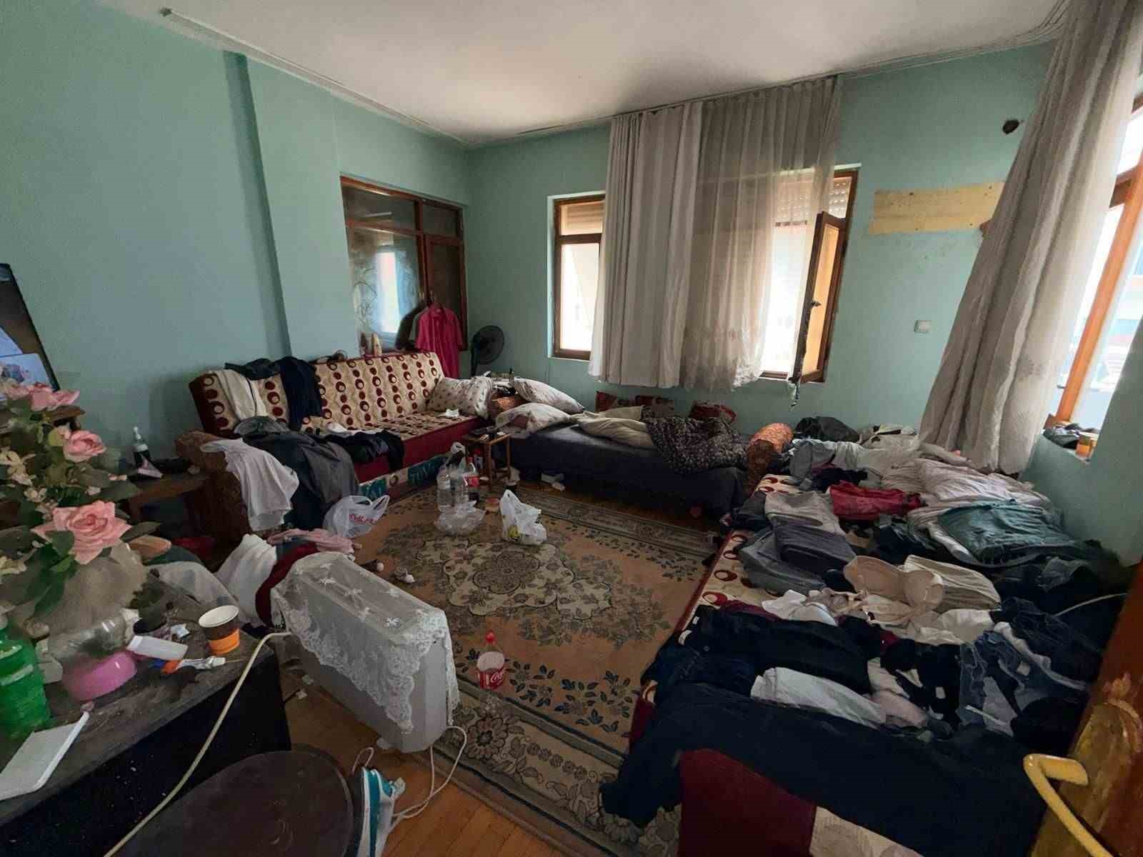 kepezde cop ev operasyonu 2 FB4qAGlA