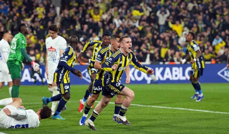 kerem-akturkoglu-fenerbahcede-13-golunu-atti-dQawbLnW.jpg