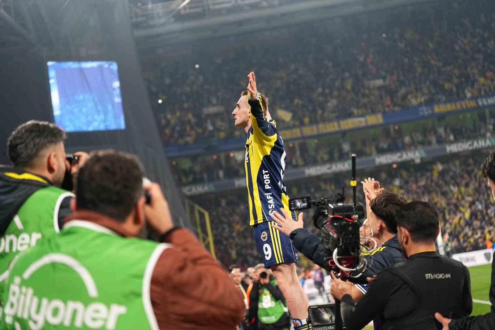 kerem akturkoglu ligde 5 golune atti 0 vFyAmbqW