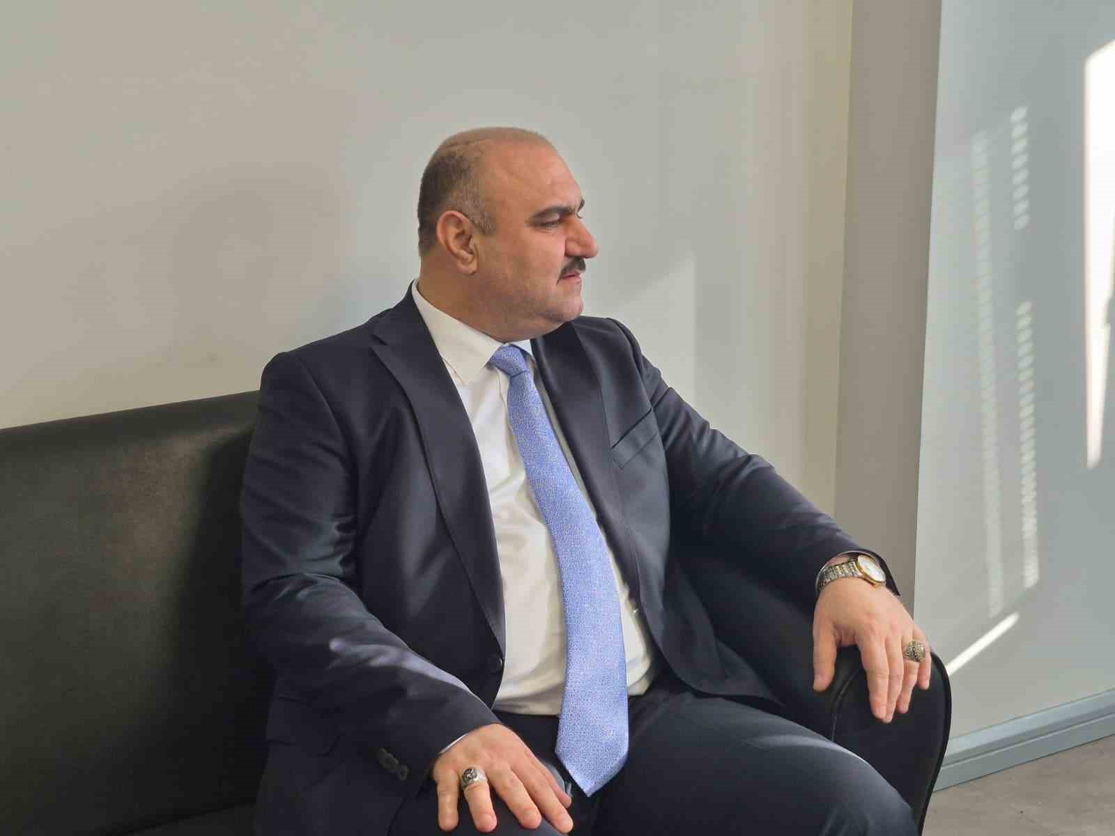 kerkuk valisi seman agaoglu bakanlik kabinesinde kesinlikle bir turkmen bakani oluyor 1 25l6ElAy