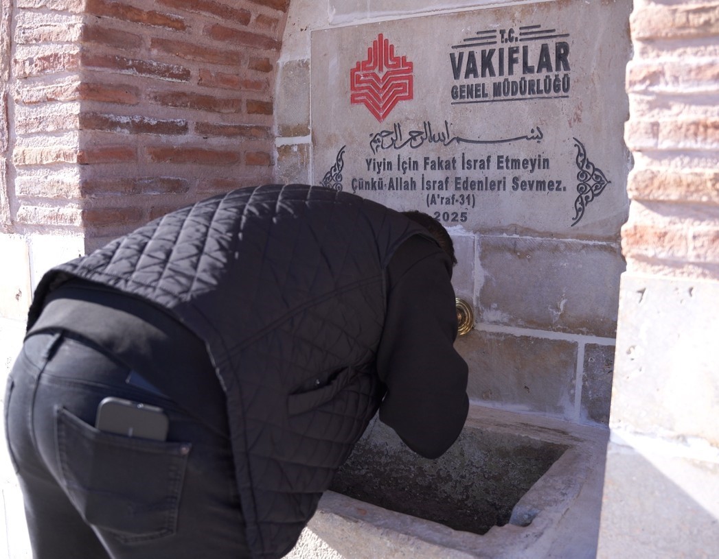 kervan yolu suyu 800 yil sonra yeniden mescide ulasti 11