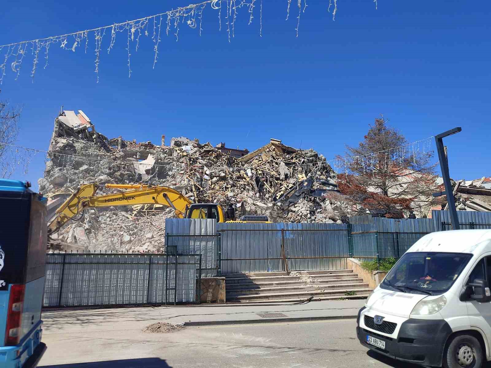 kesanda tehlikeli yikima 160 bin tl ceza kesildi 4 YpivQt9c
