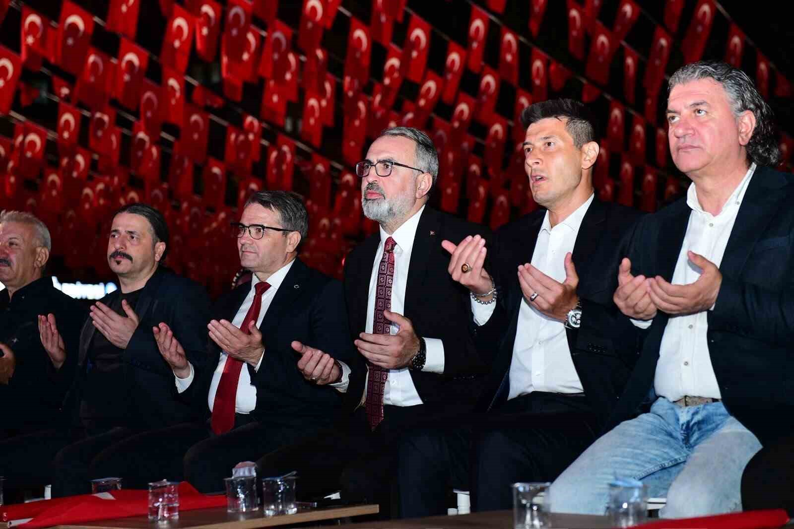 Kestel belediyesi, 15 Temmuz ruhunu meydan Kestel’de yaşattı 5 kestel belediyesi 15 temmuz ruhunu meydan kestelde yasatti 1 muwIW4Wt