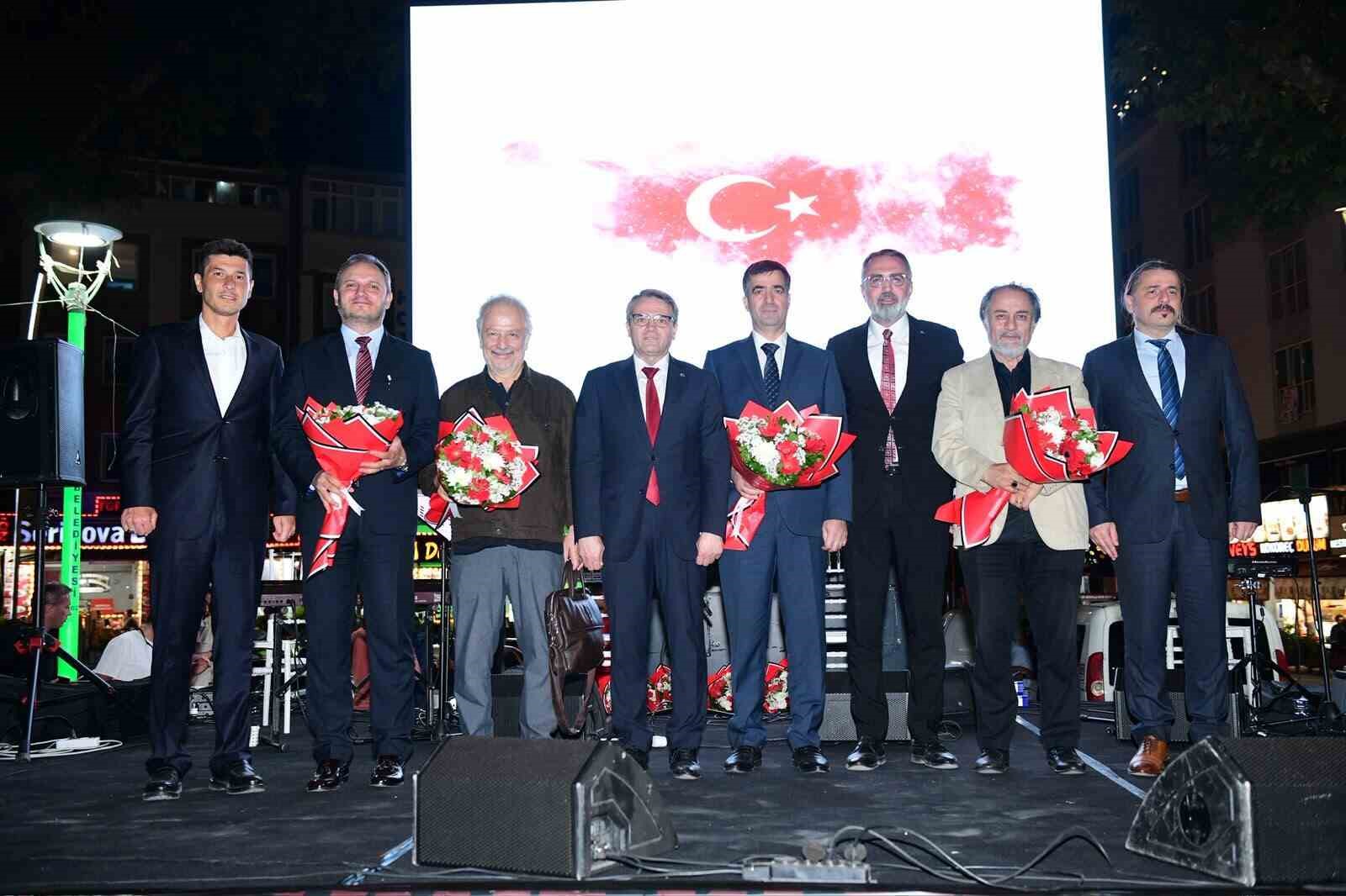Kestel belediyesi, 15 Temmuz ruhunu meydan Kestel’de yaşattı 6 kestel belediyesi 15 temmuz ruhunu meydan kestelde yasatti 2 ynNWBfaK