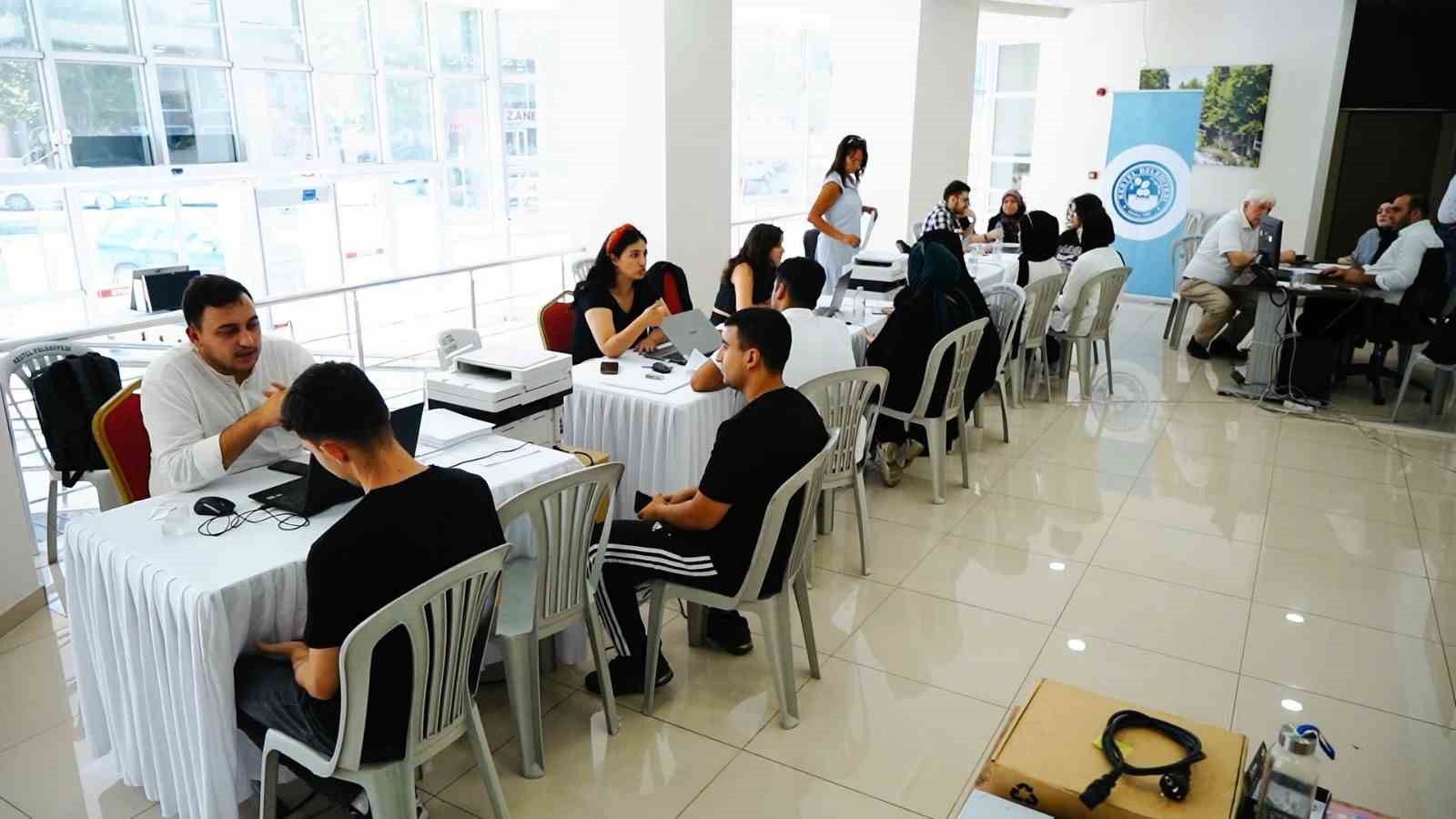 Kestel Belediyesi’nden geleceğe yön verecek ücretsiz tercih desteği başladı 4 kestel belediyesinden gelecege yon verecek ucretsiz tercih destegi basladi 0 RcwsLH8J