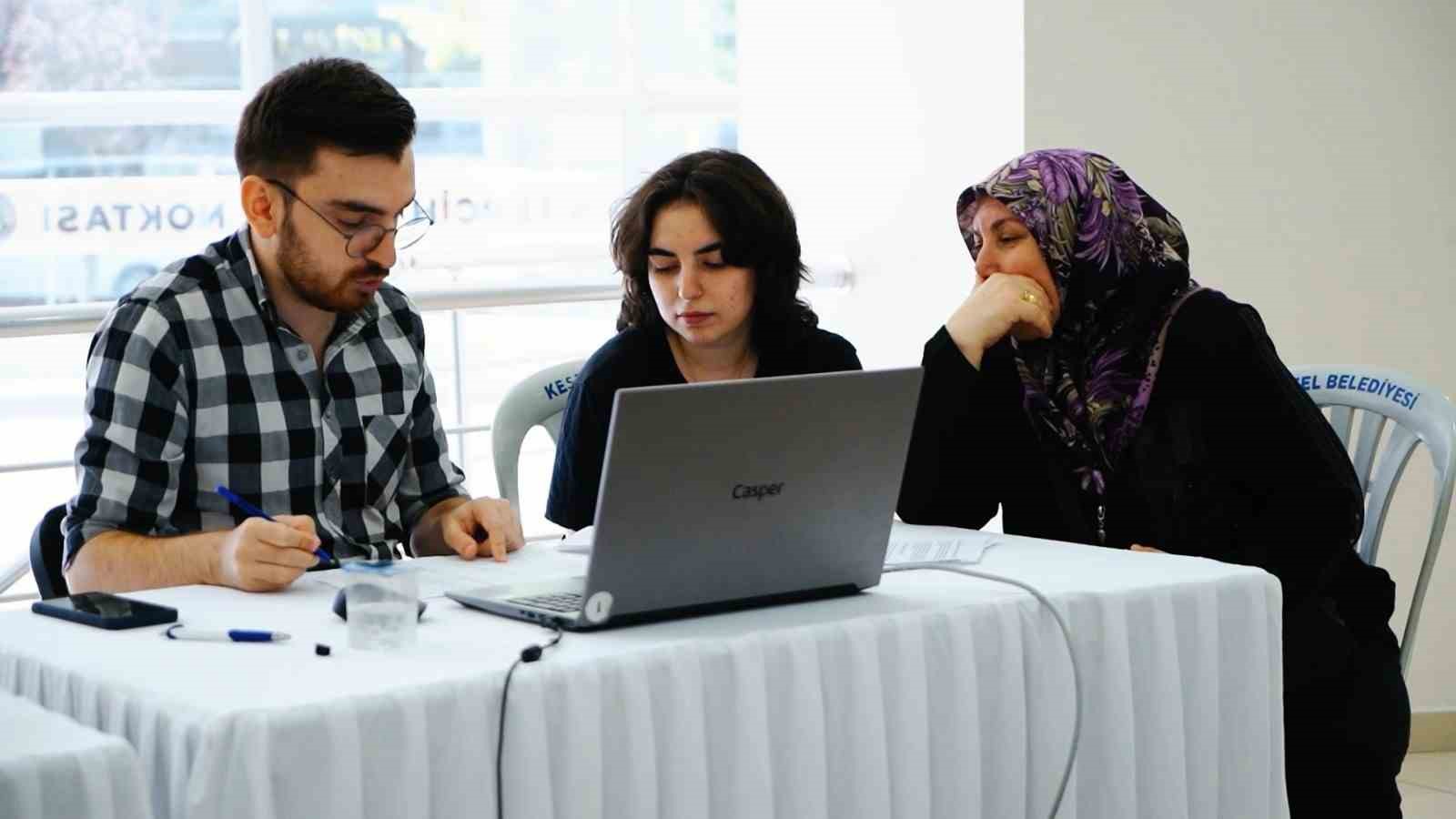 Kestel Belediyesi’nden geleceğe yön verecek ücretsiz tercih desteği başladı 5 kestel belediyesinden gelecege yon verecek ucretsiz tercih destegi basladi 1 QHkca9Vv