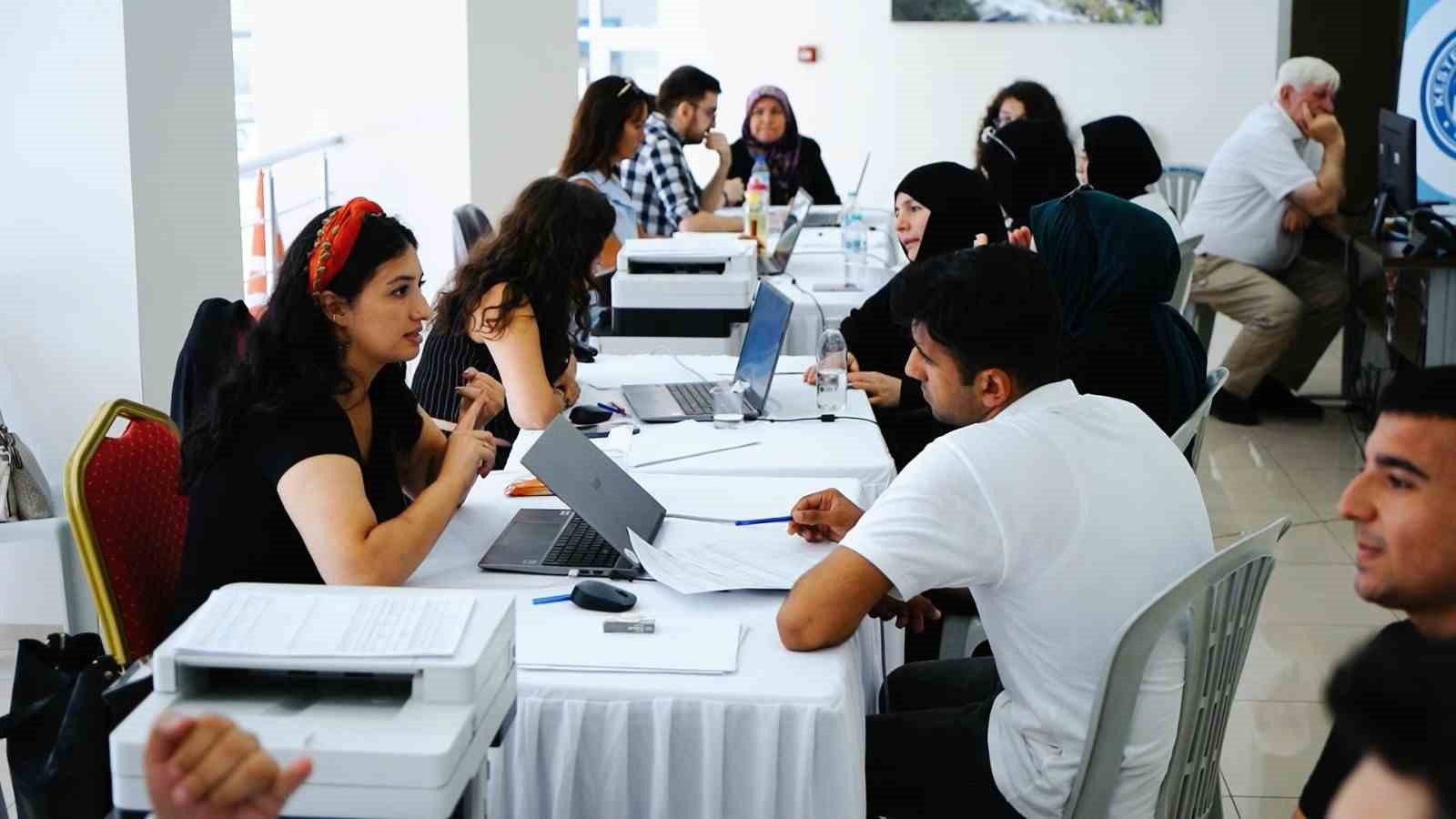 Kestel Belediyesi’nden geleceğe yön verecek ücretsiz tercih desteği başladı 8 kestel belediyesinden gelecege yon verecek ucretsiz tercih destegi basladi 4 yH1tbBpJ