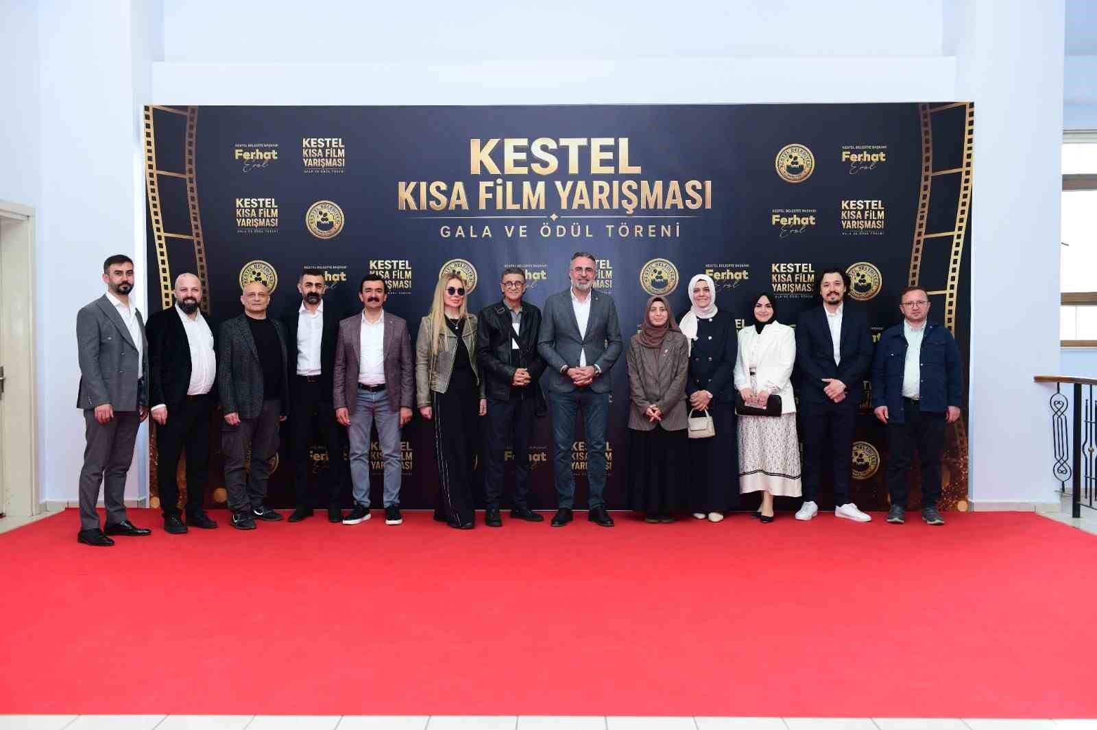 kestel belediyesinden kultur sanat vizyonuna yakisan gala 1 yWtdiAbp