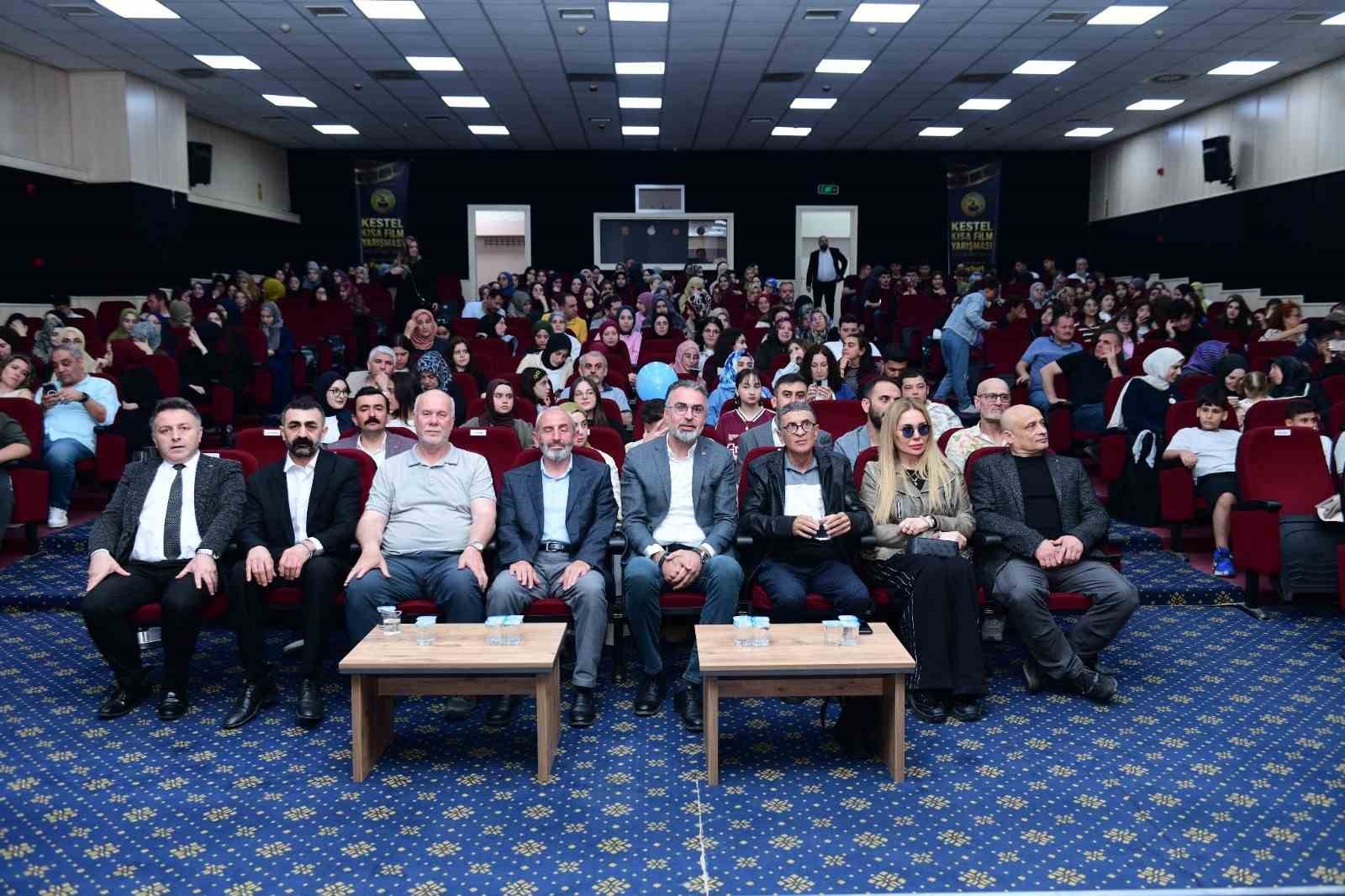 kestel belediyesinden kultur sanat vizyonuna yakisan gala 2 Ni3XNEFh