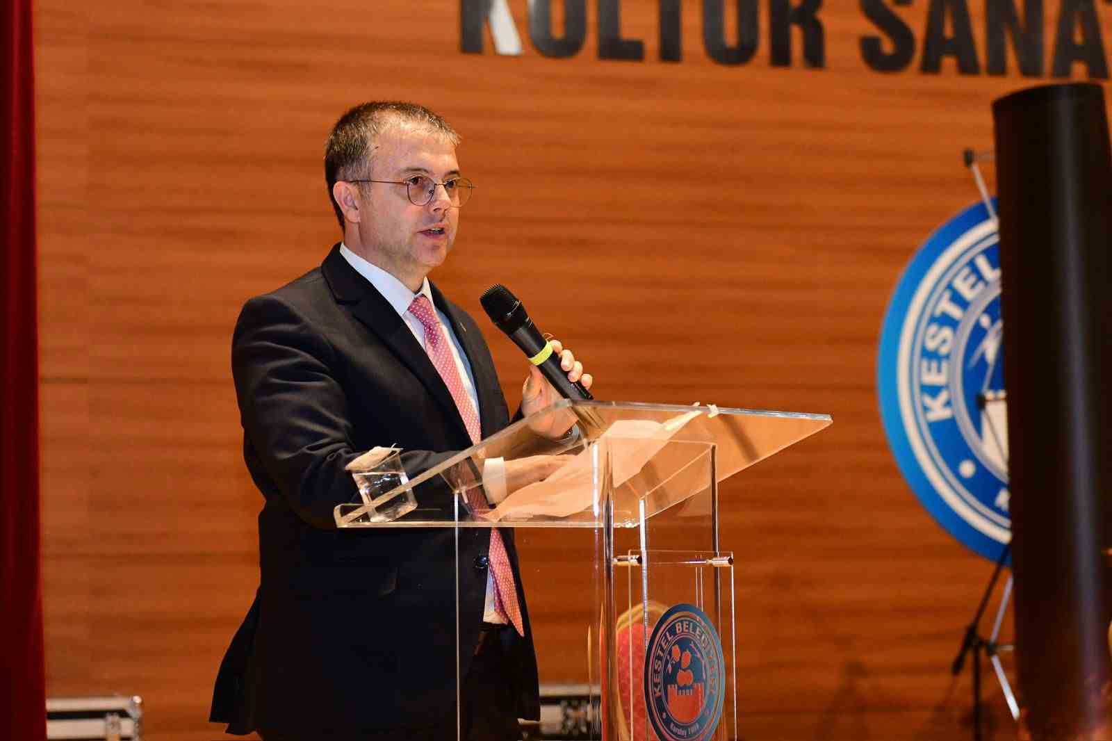 kestel belediyesinden ogretmenlere ozel konser 3 PzM641lL