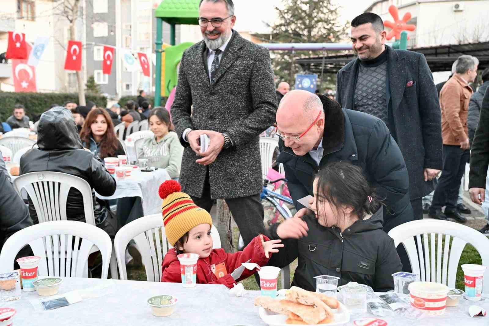 kestel belediyesinden sokak iftari 1 VZCkaCWU