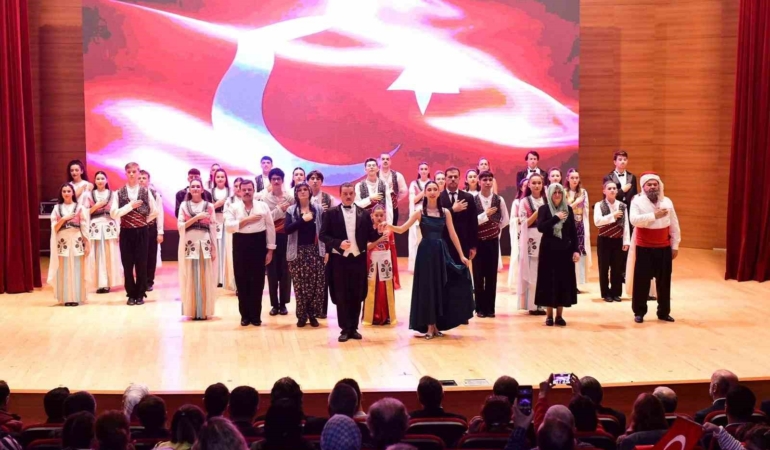 kestelde-cumhuriyet-bayrami-coskusu-S3kBIGjA.jpg