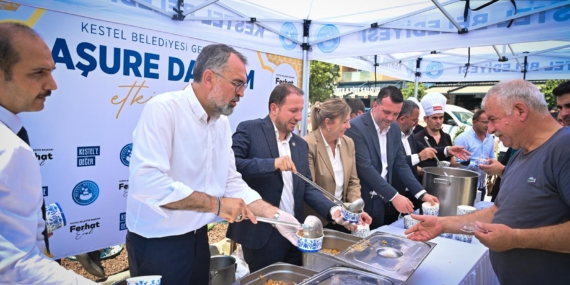 kestelde-muharrem-ayi-11-bin-kisiye-asure-ikrami