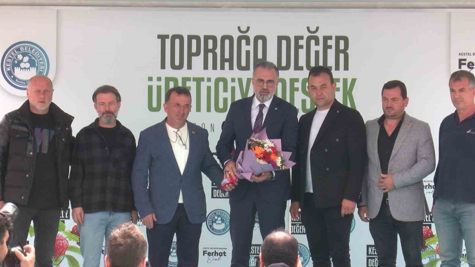 kestelde ureticiye 6 bin ahududu fidani destegi 8 fGdYFM85