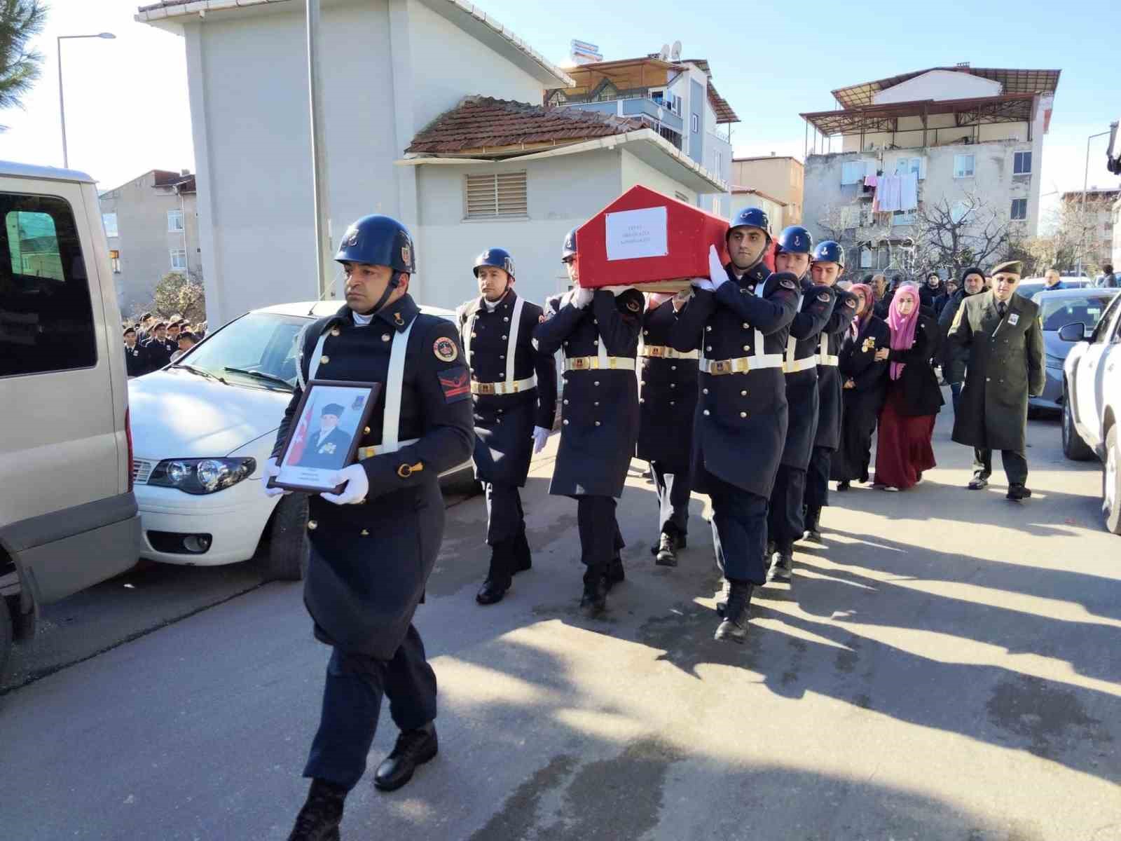 kibris gazisi 73 yasinda son yolculuguna ugurlandi 2 YQ1wunB4