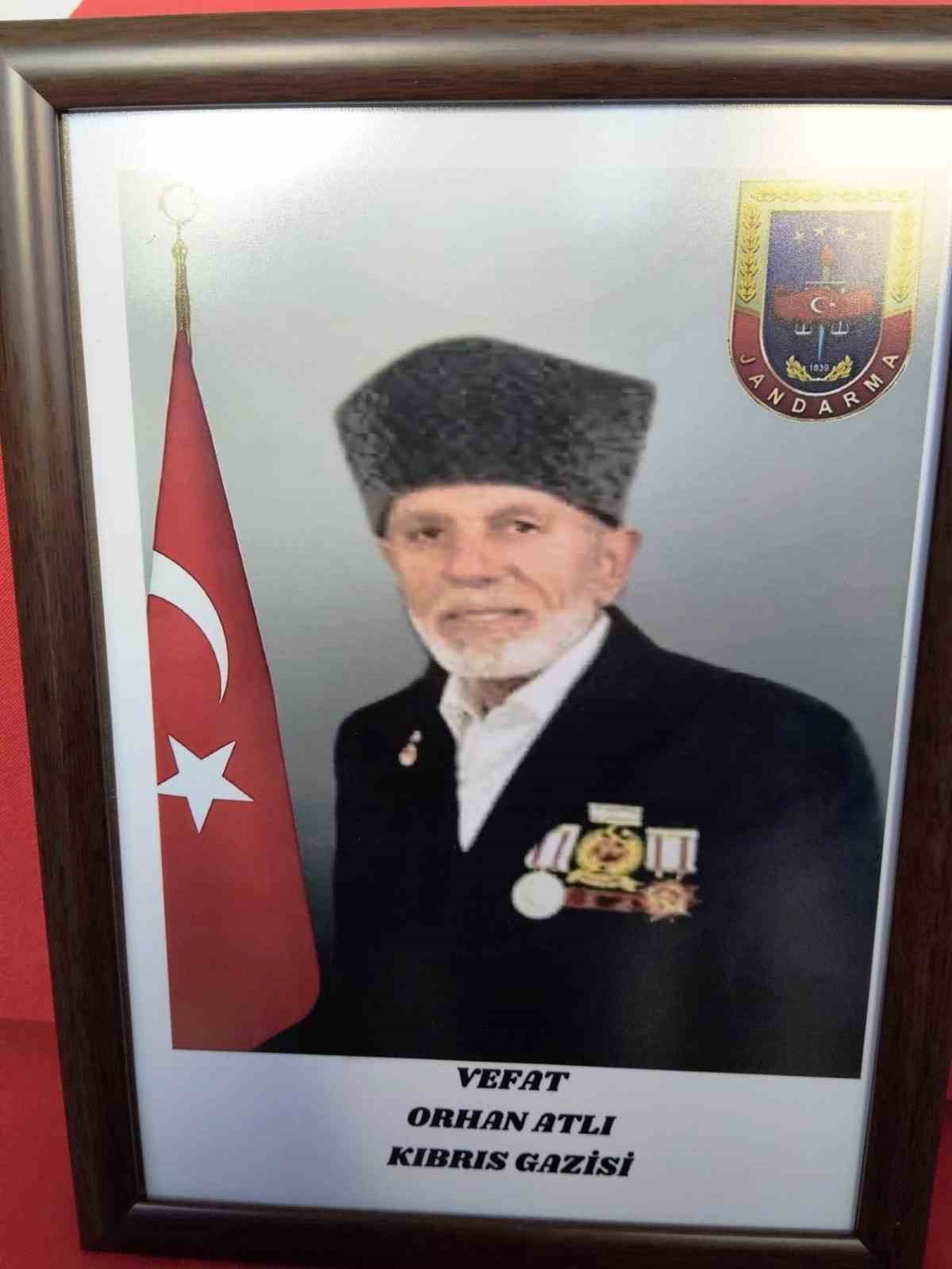kibris gazisi 73 yasinda son yolculuguna ugurlandi 5 Dg2wPIg2